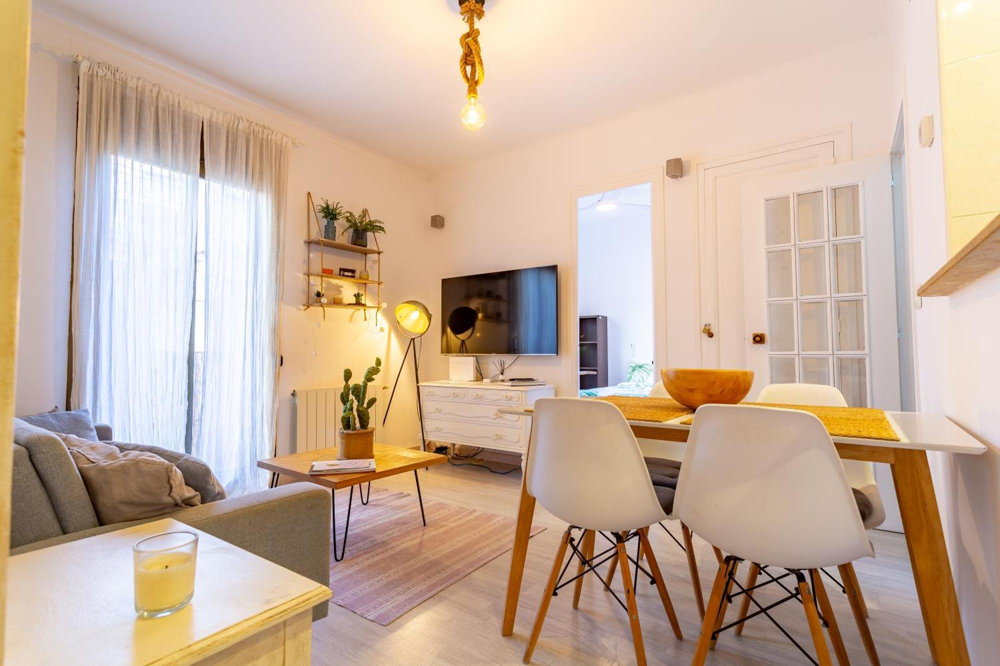 Cosy Apartment. 10Min Walk To The Beach & Train Tarragona Exterior photo